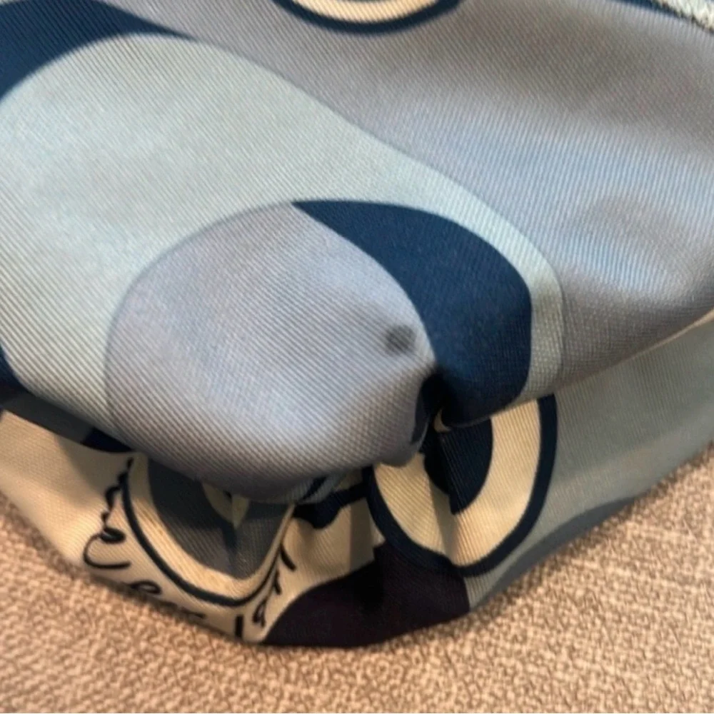 Coach Poppy Signature Graphic Tote in Denim and Cream - Picture 4 of 9